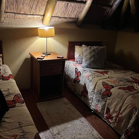 The Bush Hut Villa Hoedspruit Bagian luar foto